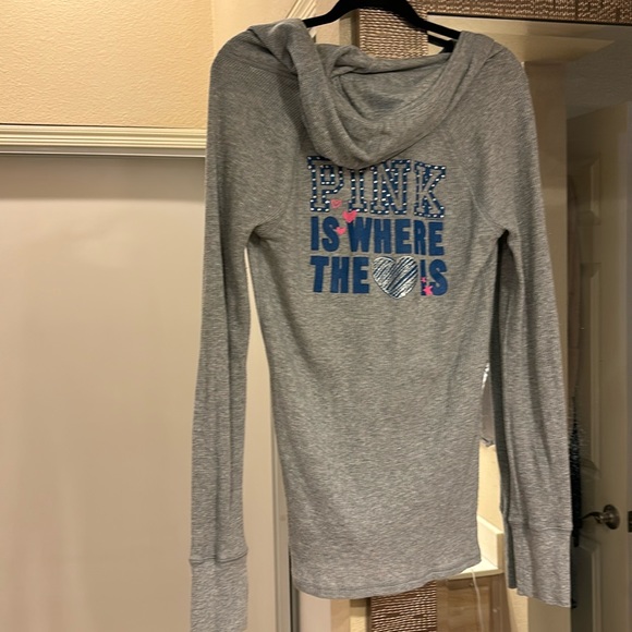 Vintage PINK by Victoria Secret 🤫 thermal with hood - Picture 1 of 5